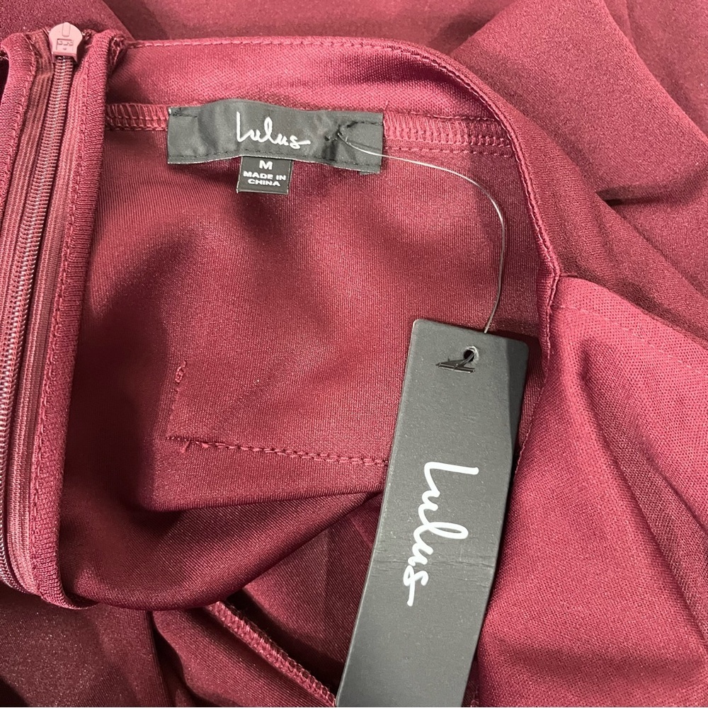 LULU’S Something To Behold Burgundy Jumpsuit Open Back Woman’s Size Medium NWT - Picture 14 of 15